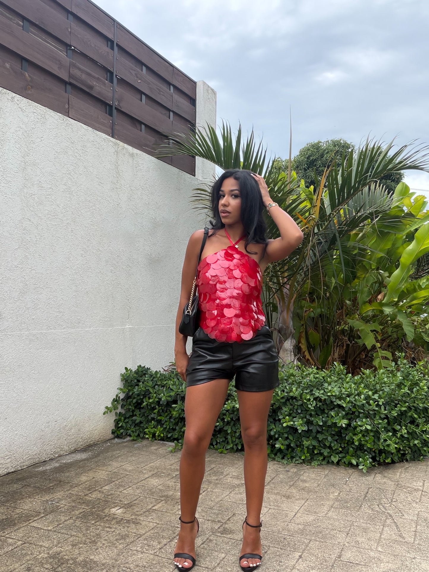 Red Ribbon Scale Top
