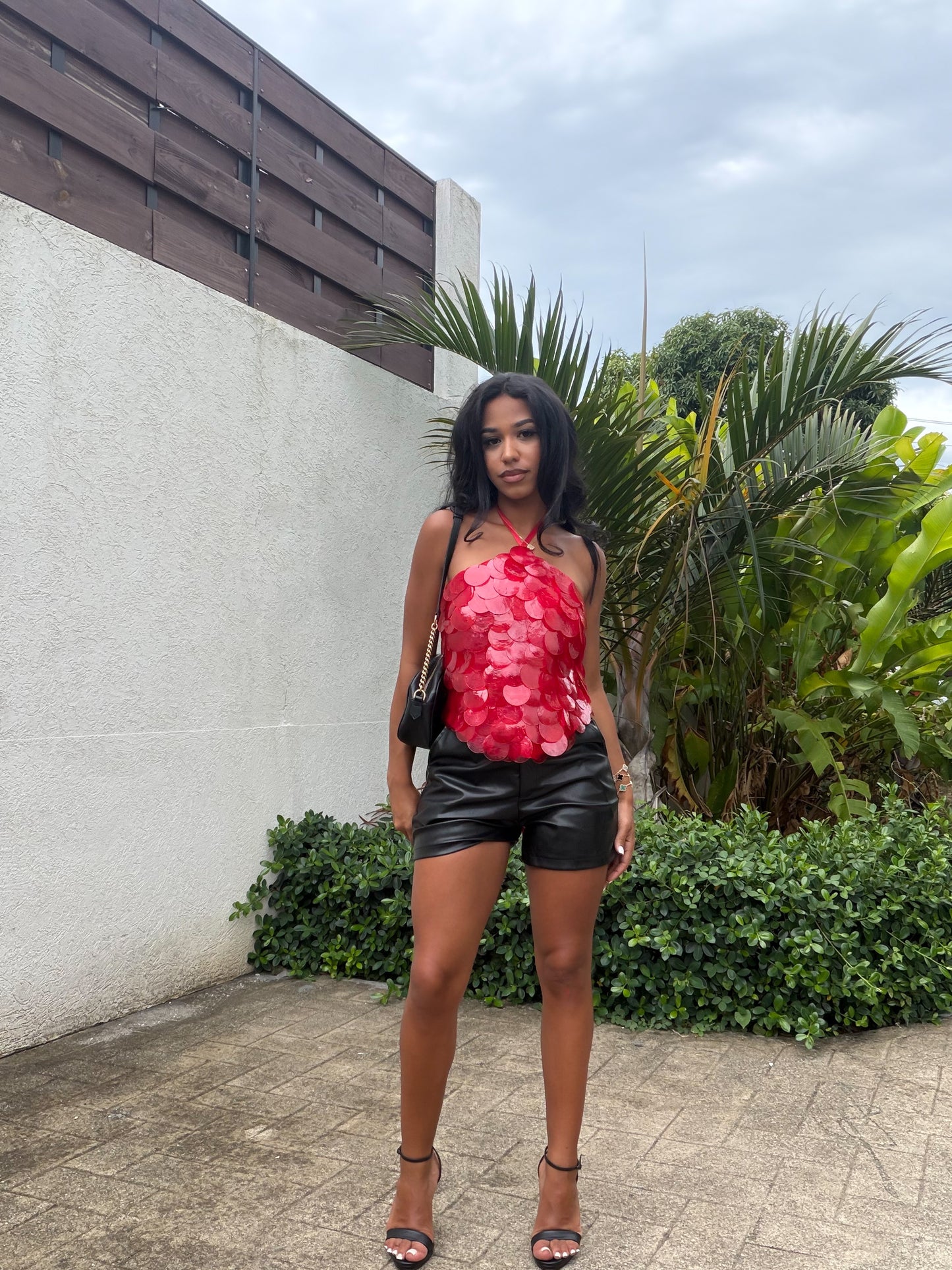 Red Ribbon Scale Top