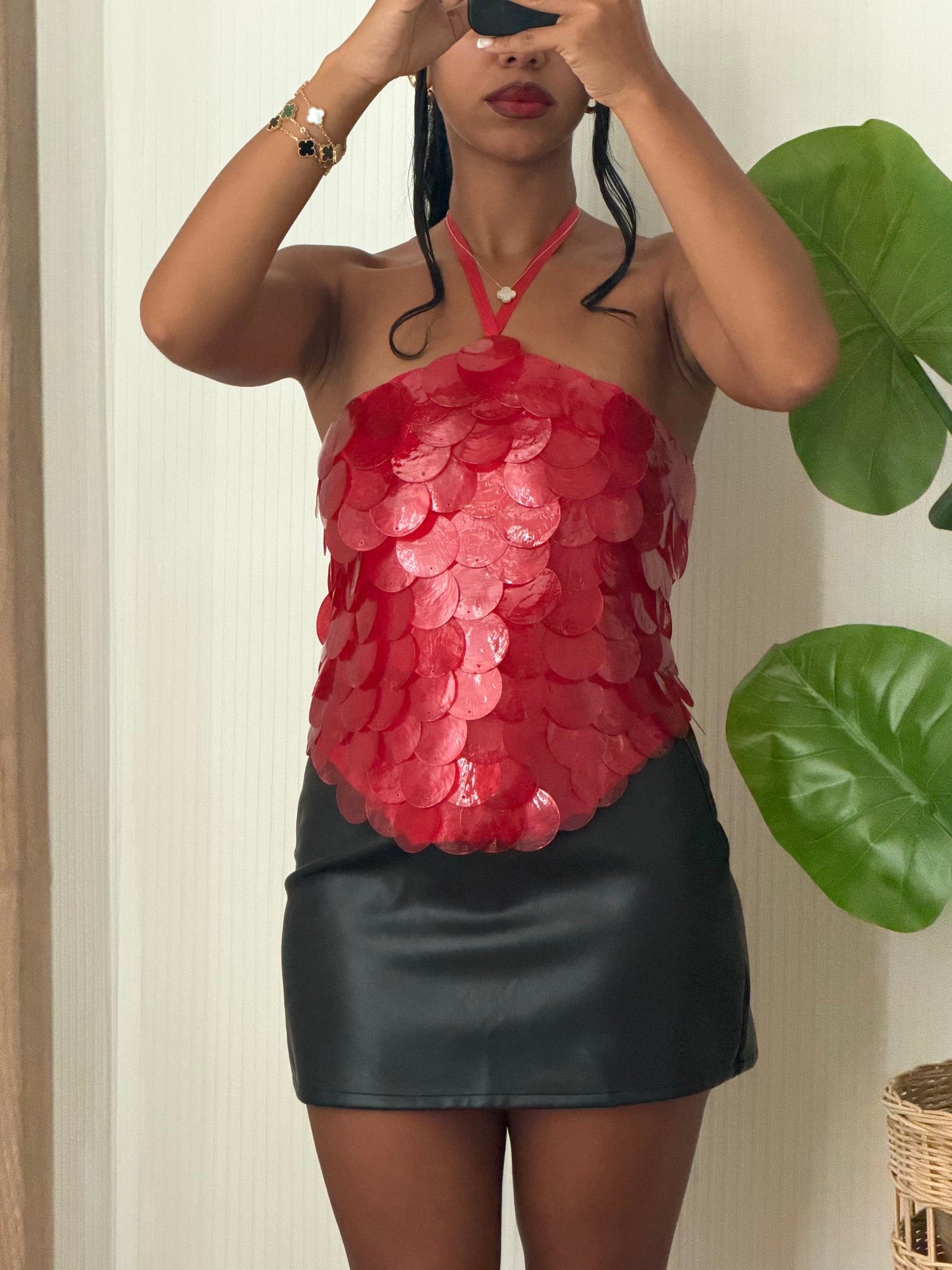 Red Ribbon Scale Top