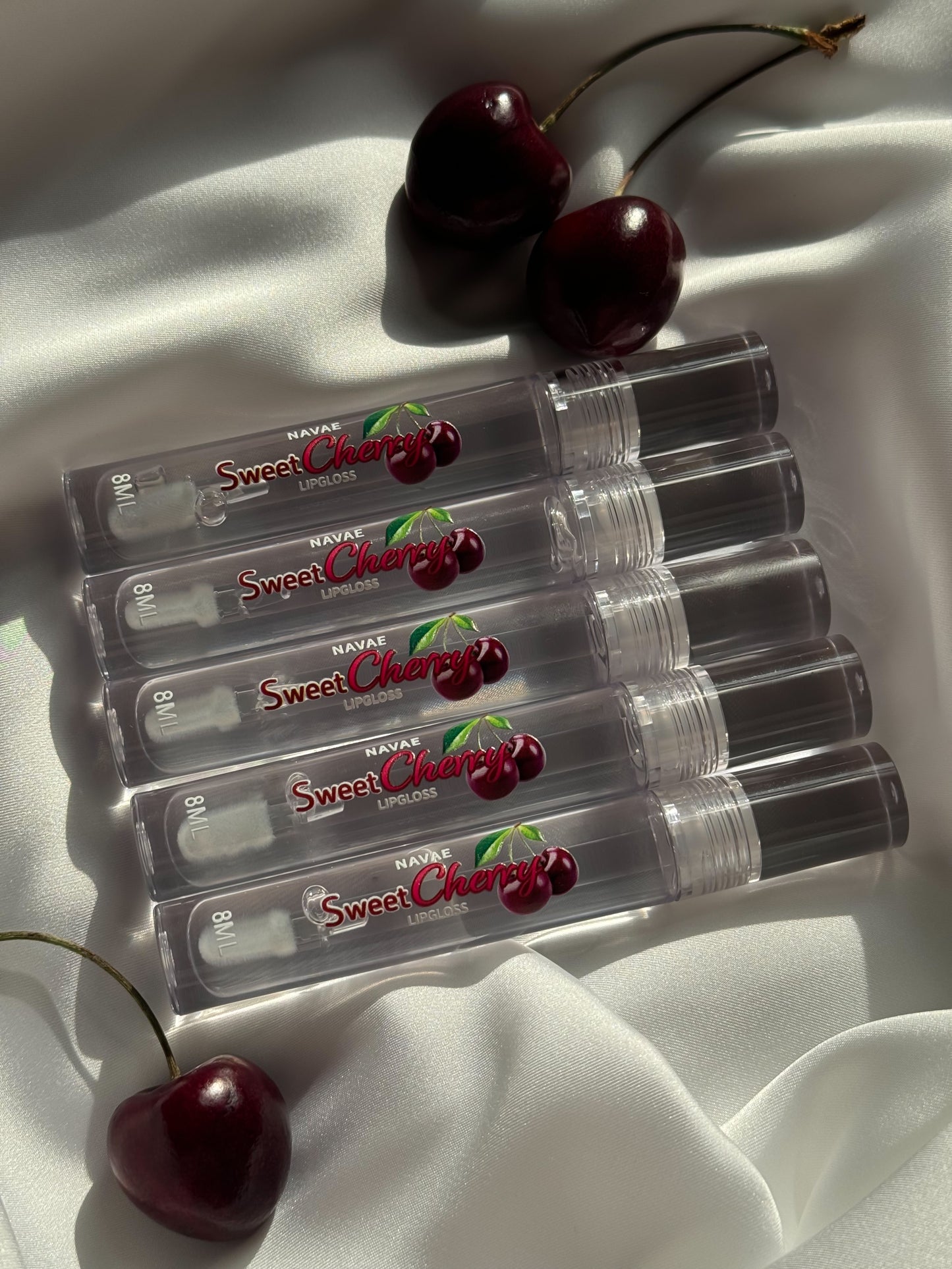 NAVAE Sweet Cherry Lipgloss