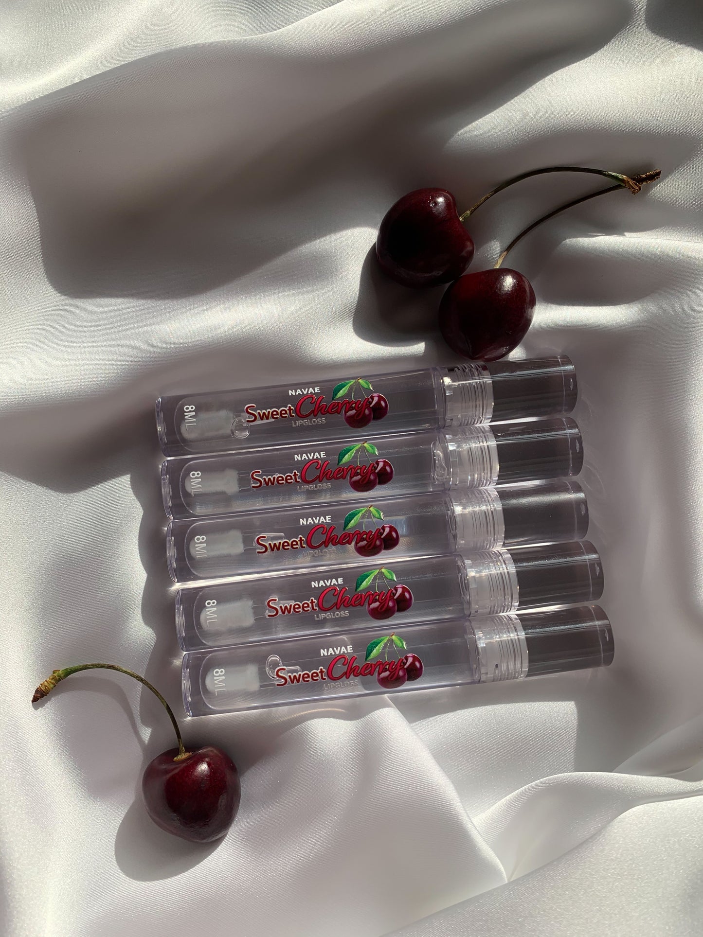 NAVAE Sweet Cherry Lipgloss